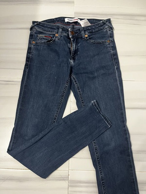 Tommy Hilfiger women's elastic jeans
