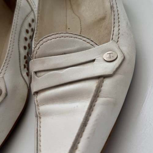 Tod’s leather women’s white pumps used, anatomical with thick heel