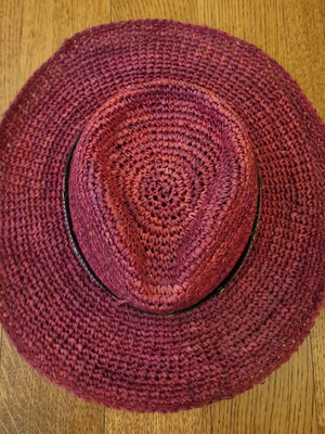 Straw hat like new