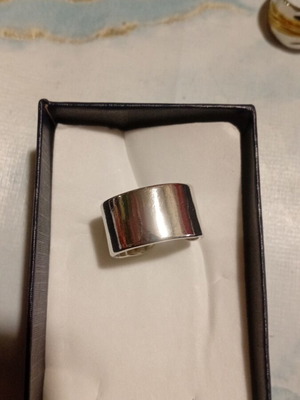 Silver ring new, adjustable for all sizes