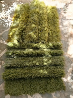 Green flokati velentzes rugs, set of 2, 170x75 cm
