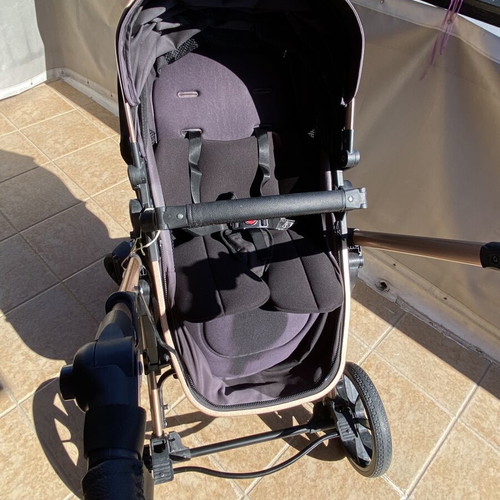 Kikkaboo baby stroller used