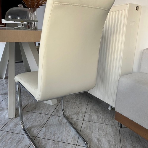 Dining chair used, 2 years old, excellent condition