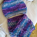 Handmade knitted set hat and neck warmer multicolored, new