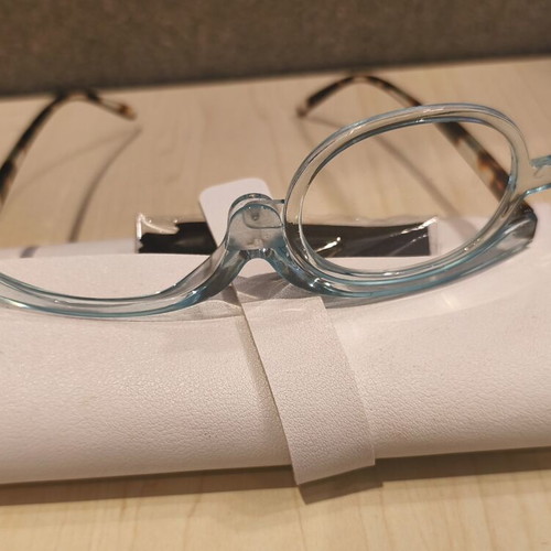 Makeup glasses +1.0 like new with rotating lens for presbyopia