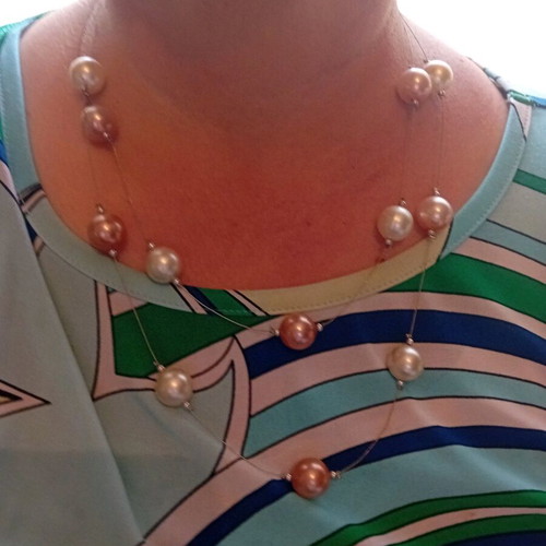 Necklace new with two strands of pink, gold and white pearls