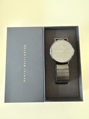 Daniel Wellington Classic Piano Black Men's Watch new