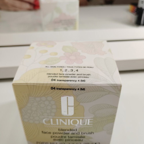 Clinique blended face powder and brush new