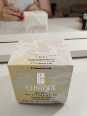 Clinique blended face powder and brush new
