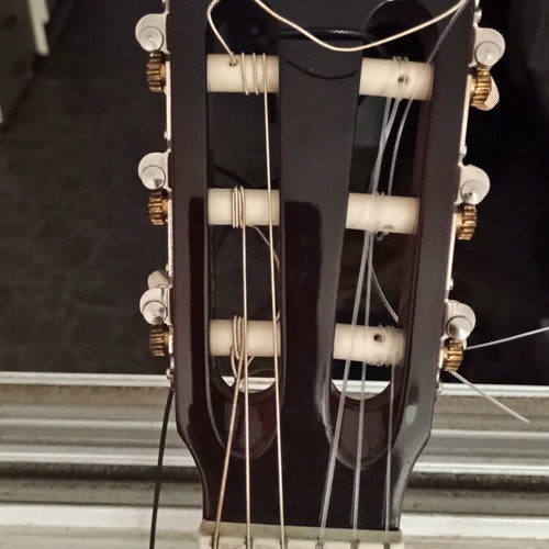 Cuenca mod. 10 classical guitar used in very good condition
