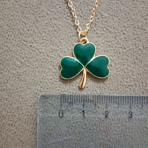 Panathinaikos Shamrock Necklace new, green and gold