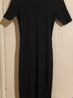 Zara ribbed midi dress used, black, size L