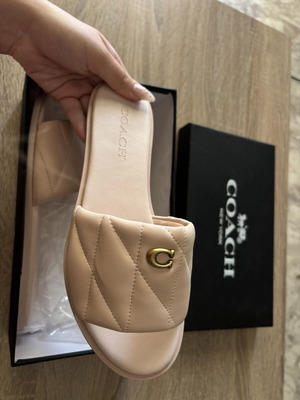 Coach baby pink sandals size 38 new