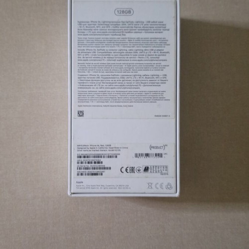 iPhone XR 128GB red, like new, 82% battery health