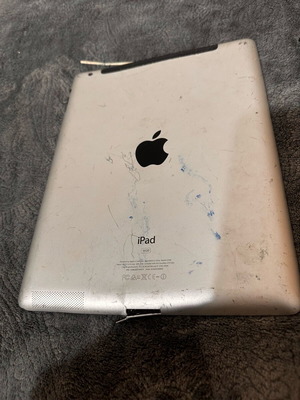 iPad A1396 broken, dismantled