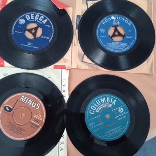 45 rpm records like new, set of 10
