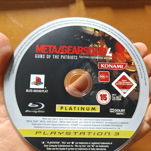 Metal Gear Solid 4 Guns of the Patriots PS3 like new