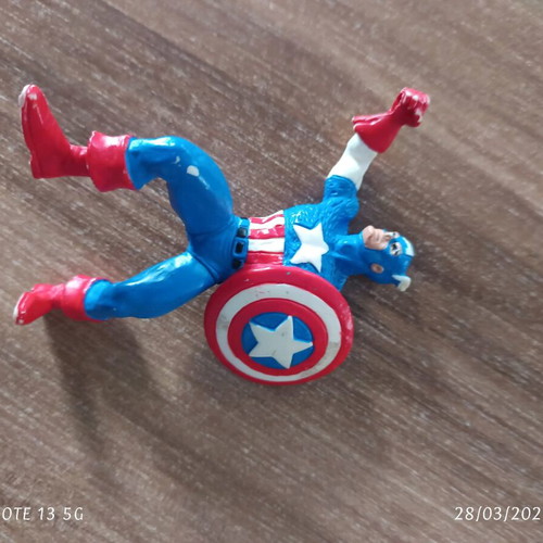 Captain America figure used 10cm with shield