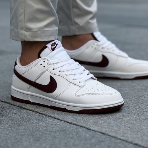 Nike Dunk Low Retro sneakers new, size 42.5, white