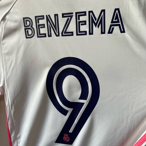 Real Madrid Benzema Jersey 2020-2021 Small