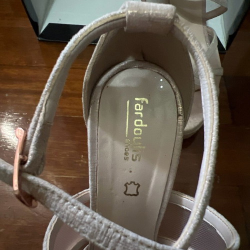 Pink gold sandals like new, size 37