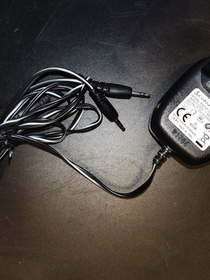Cobra MT200 walkie talkies like new, 8 channels, 5km range