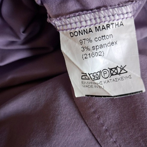Donna blouse purple like new, 3/4 balloon sleeves, comfortable fit
