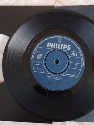 Mouth & MacNeal Hello-A / Talk a Little Louder vinyl used, 7'', 45RPM