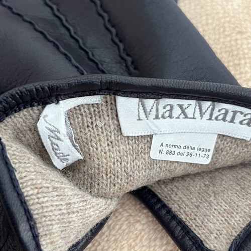 Max Mara gloves new, blue, leather with wool lining