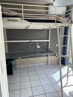 Κρεββάτι κουκέτα IKEA μεταχειρισμένο, μεταλλικός σκελετός άσπρος με γραφείο