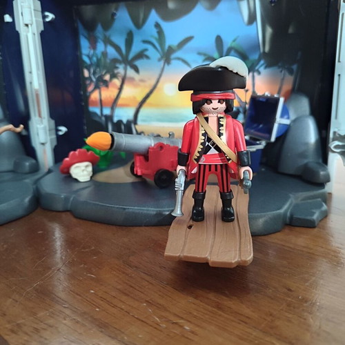 Playmobil pirate island suitcase like new