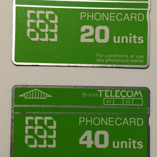 Magnetic phonecards from England used, set of 2