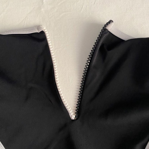 Calzedonia women's swimsuit used, black and white, size medium