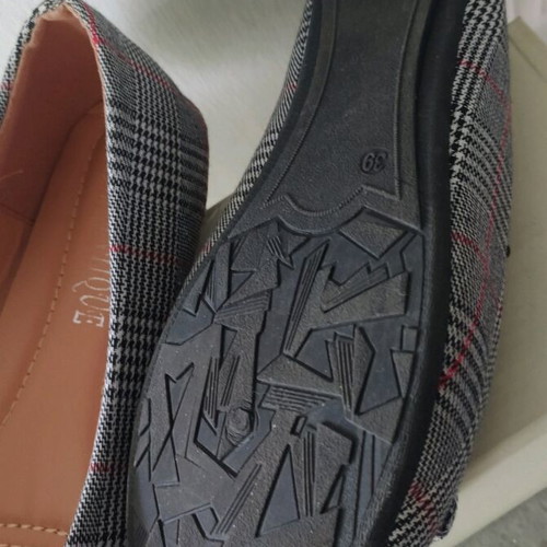 Diamantique women's flat shoes gray plaid, new, size 39