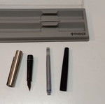Πένα Parker μαύρο, σε άριστη κατάσταση, χρειάζεται ανταλλακτικό μελάνι