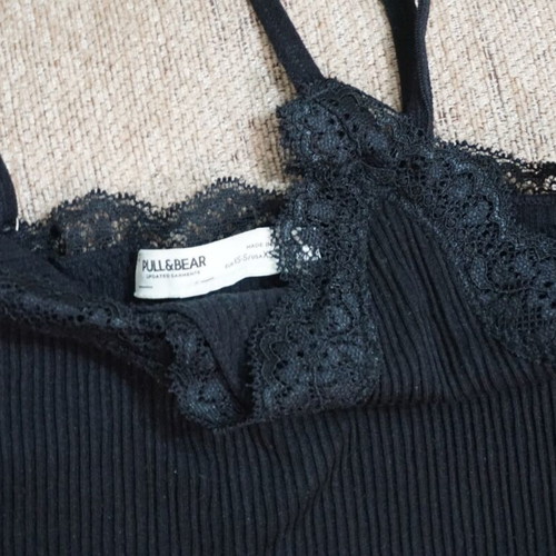Pull & Bear women's crop top like new, black, size S