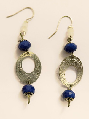 Handmade stainless steel dangling earrings new, blue and silver