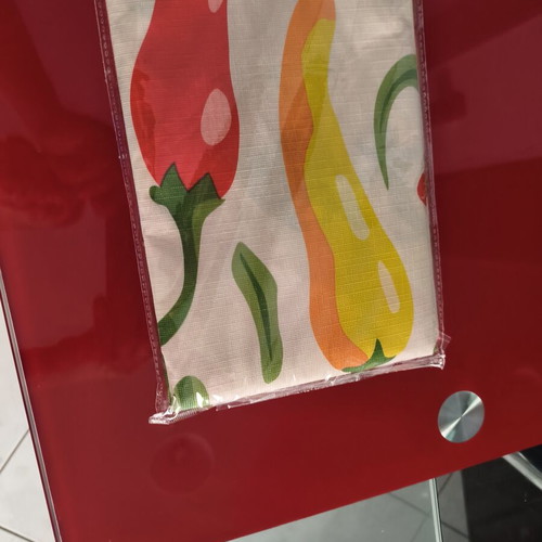 Stain-resistant tablecloth 1.80 x 1.40 m