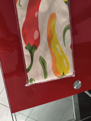 Stain-resistant tablecloth 1.80 x 1.40 m