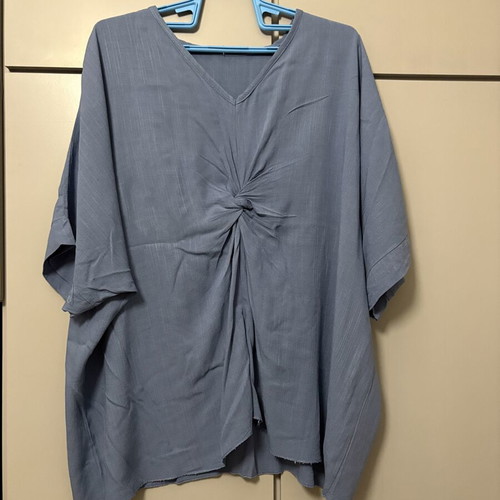 Blue oversized blouse with front twist, made in Italy, XL