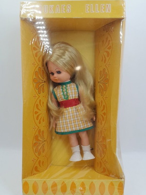 Ellen Vinyl Doll Retro Vintage like new