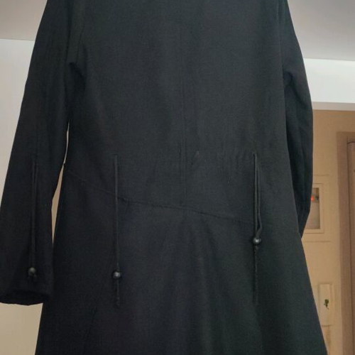 Black lightweight thin coat like new, size L