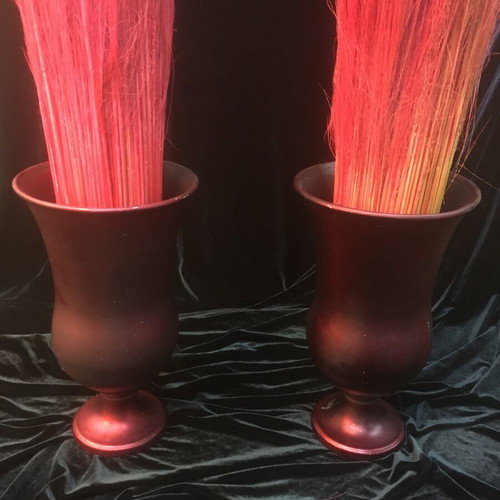 Clay vases with ears of wheat, set of two