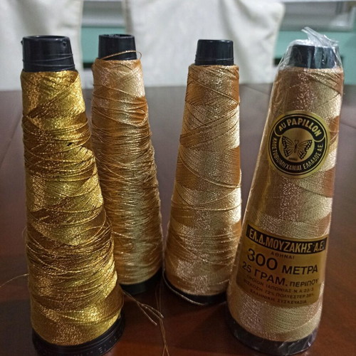 Au Papillon Embroidery Gold Threads, like new, 4 cones