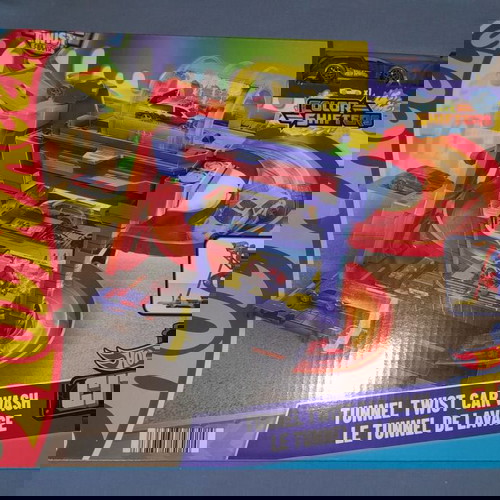 HOT WHEELS TUNNEL TWIST CAR WASH