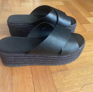 Flatforms