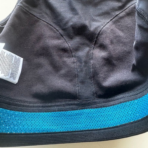 Arena women's sports bra Small black like new without pads