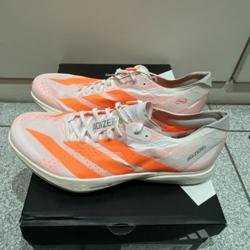 Adidas Adizero Avanti running shoes new, size 42.5, white and orange
