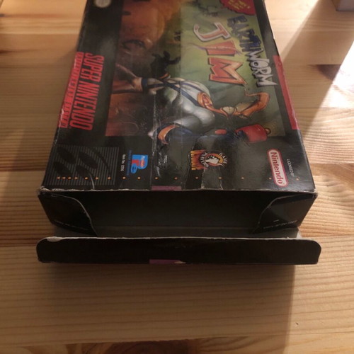 Nintendo SNES Earthworm Jim used NTSC CIB