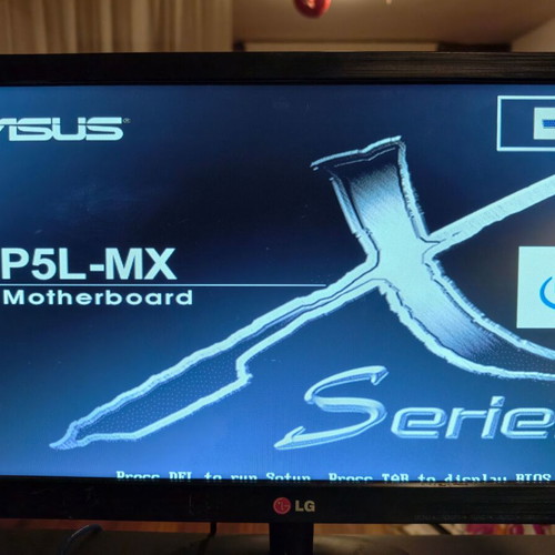 Asus P5L-MX Micro-ATX motherboard used, LGA775 socket, Intel GMA 950